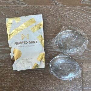 NWT Framed Mint Adhesive Silicone Bra Inserts